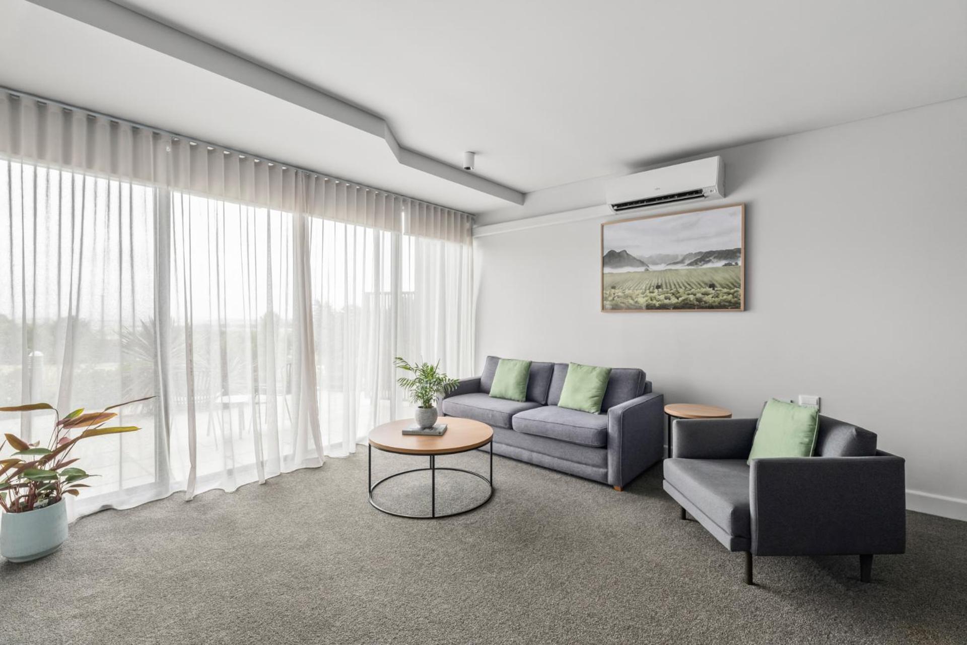 Balgownie Estate Yarra Valley Yarra Glen Exterior foto A living room with a split-type air conditioner