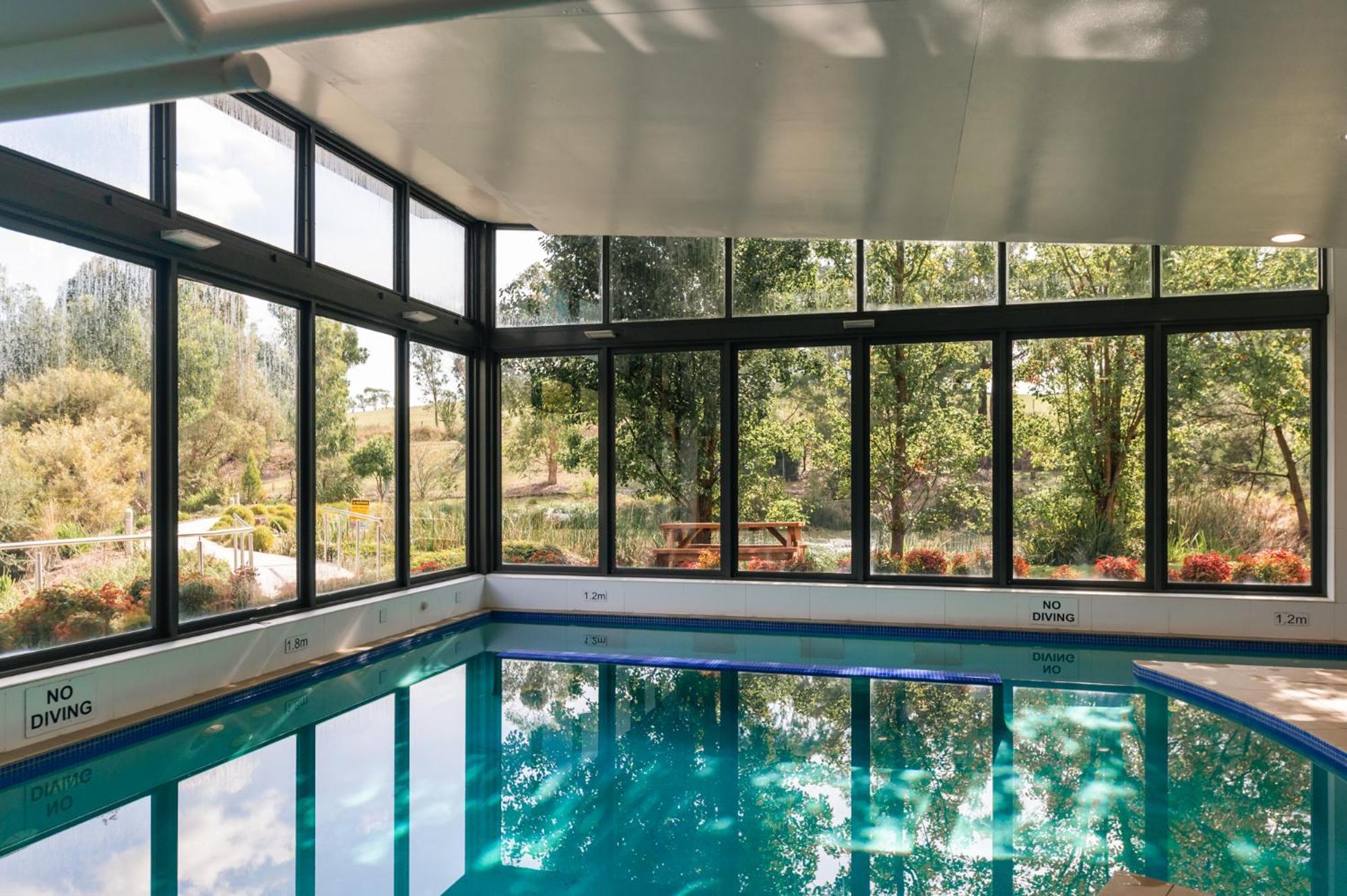Balgownie Estate Yarra Valley Yarra Glen Exterior foto The swimming pool at the hotel