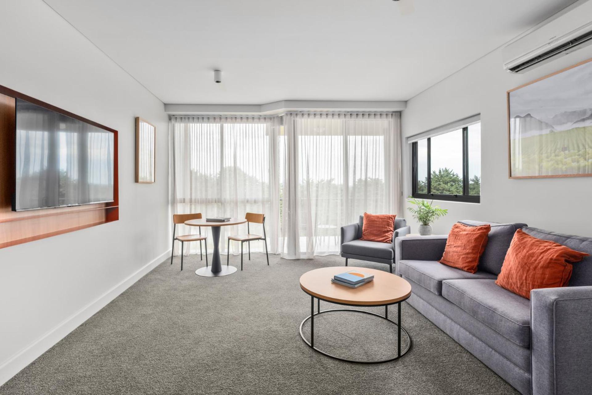 Balgownie Estate Yarra Valley Yarra Glen Habitación foto A staged apartment at the Arbour